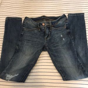 American Rag | Distressed skinny jeans